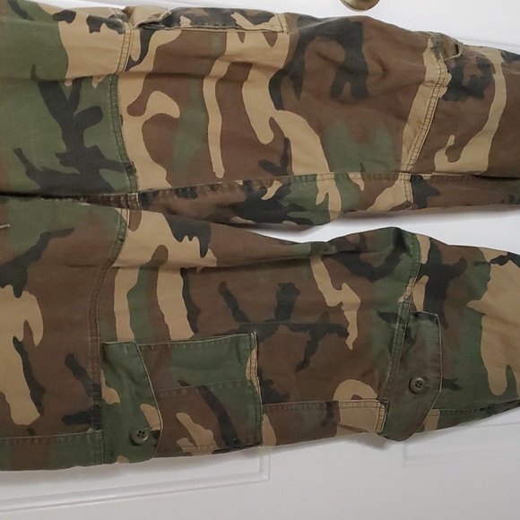 Rothco Camo Cargo Ultra Force 7 Pocket Pants. Tie Bottom with Dog Tag. Unisex - Picture 3 of 13